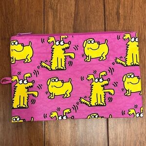 NWOT BAGGU medium 'Go Pouch' in dog print from the Keith Haring